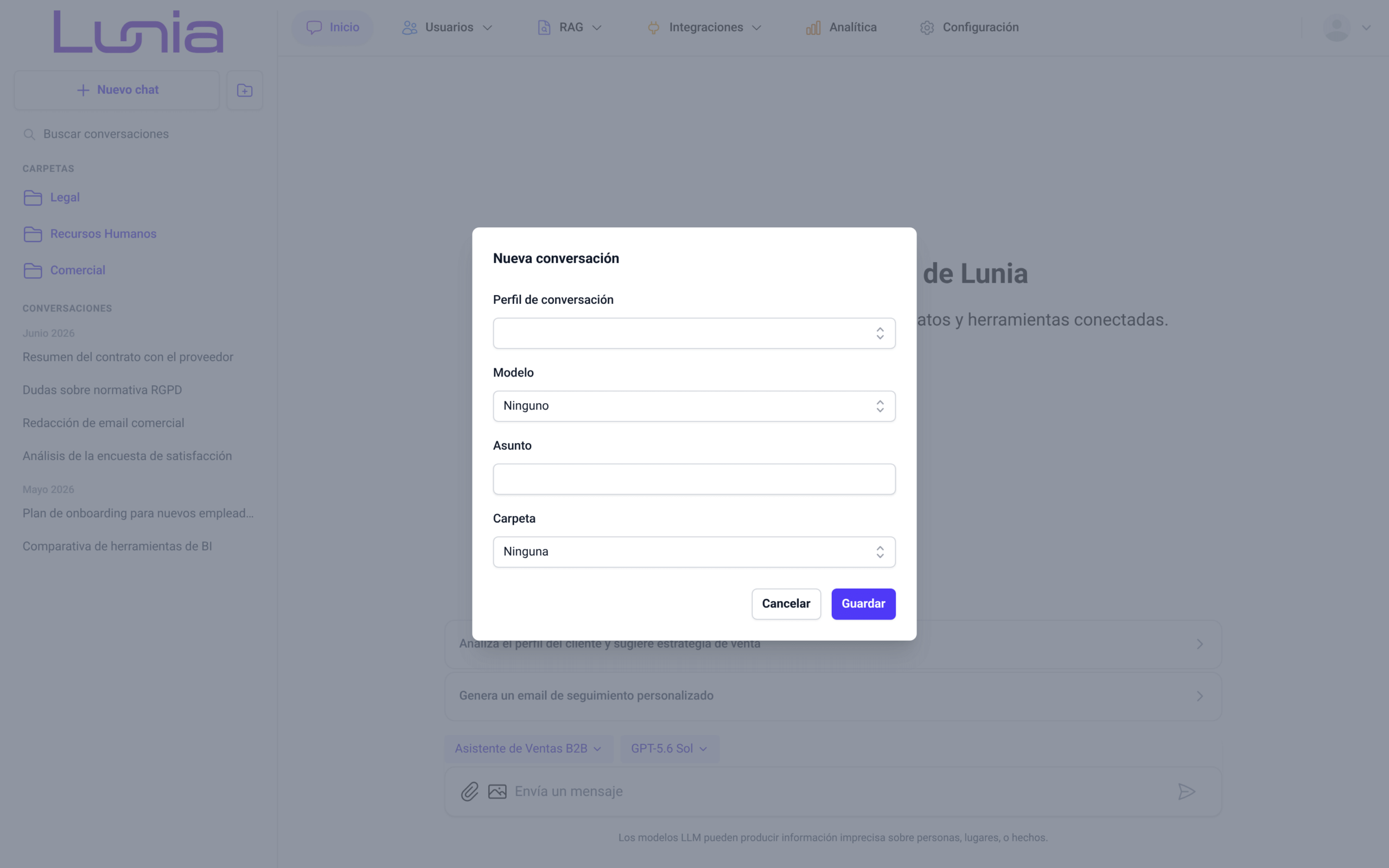 Ventana Nueva conversación con los campos Perfil de conversación, Modelo, Asunto y Carpeta y los botones Cancelar y Guardar
